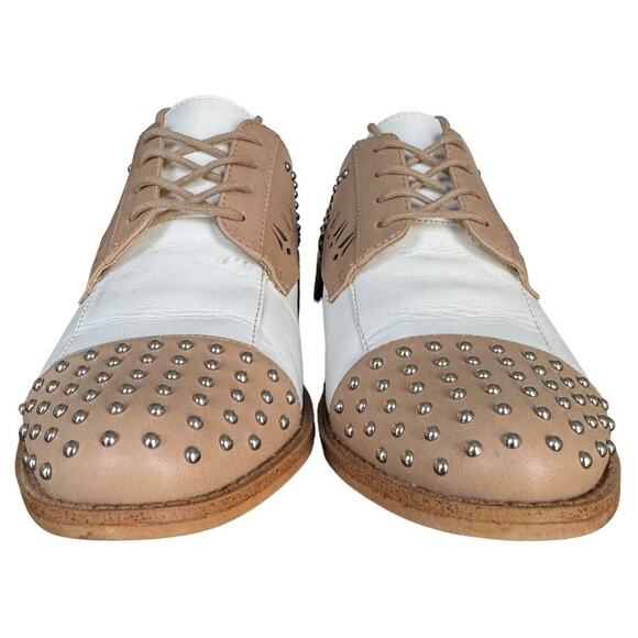 Sam Edelman Womens Jayna Oxfords Beige Studded Leather Lace Up Cap Toe Flat 7.5M - Picture 8 of 12